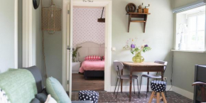 Отель B&B De Ouw Skuur  Оиршот
